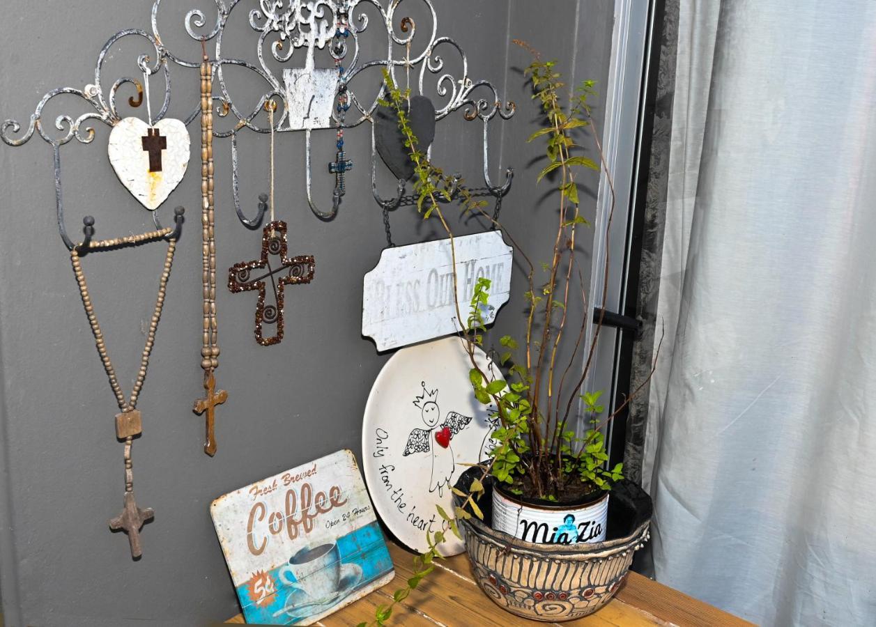 Terebinte Bed & Breakfast Дърбан Екстериор снимка